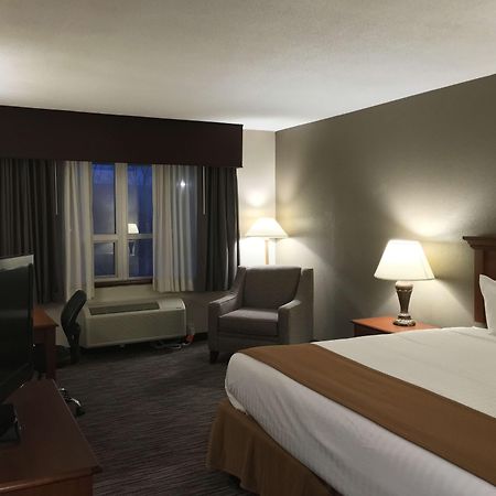 Best Western Gateway Adirondack Inn Ютика Экстерьер фото