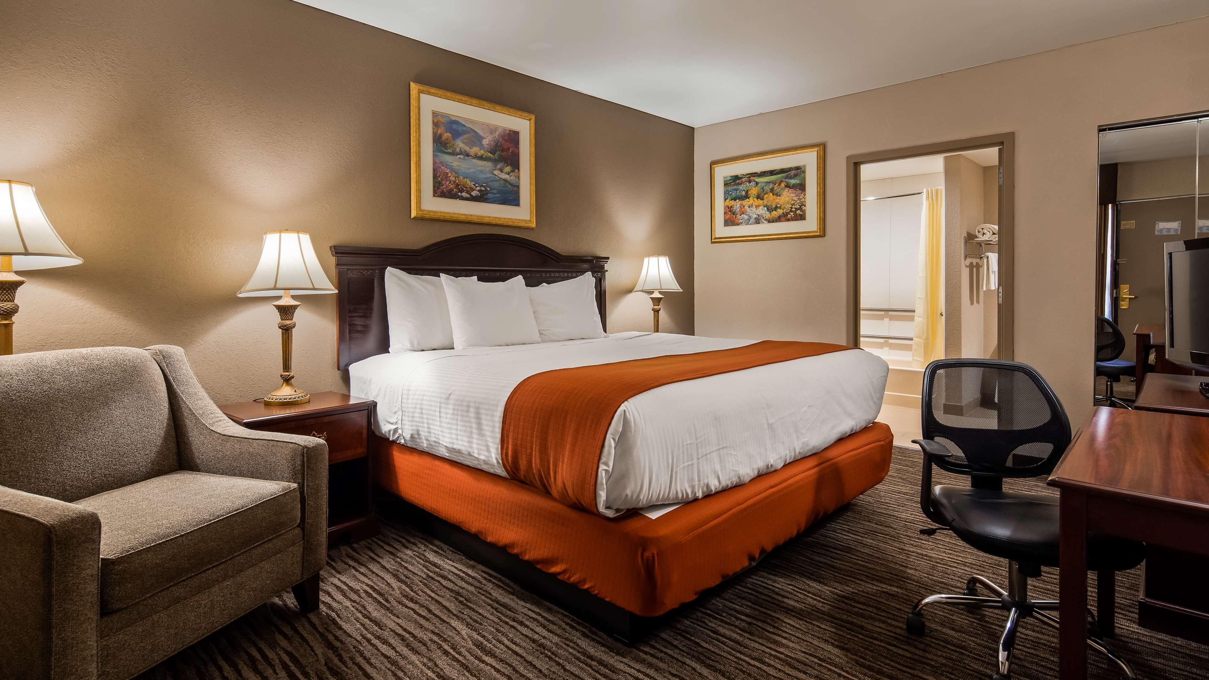 Best Western Gateway Adirondack Inn Ютика Экстерьер фото