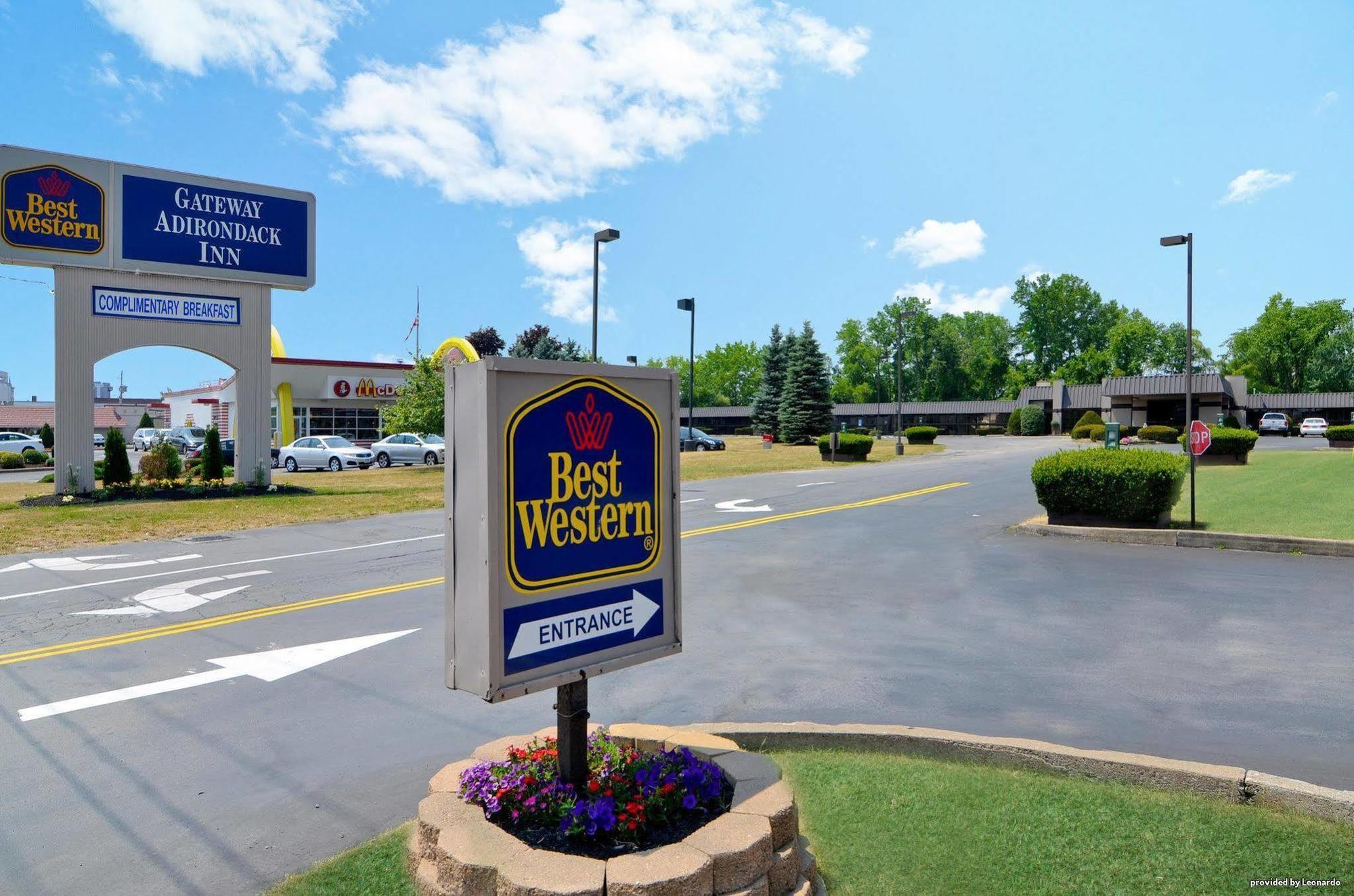 Best Western Gateway Adirondack Inn Ютика Экстерьер фото