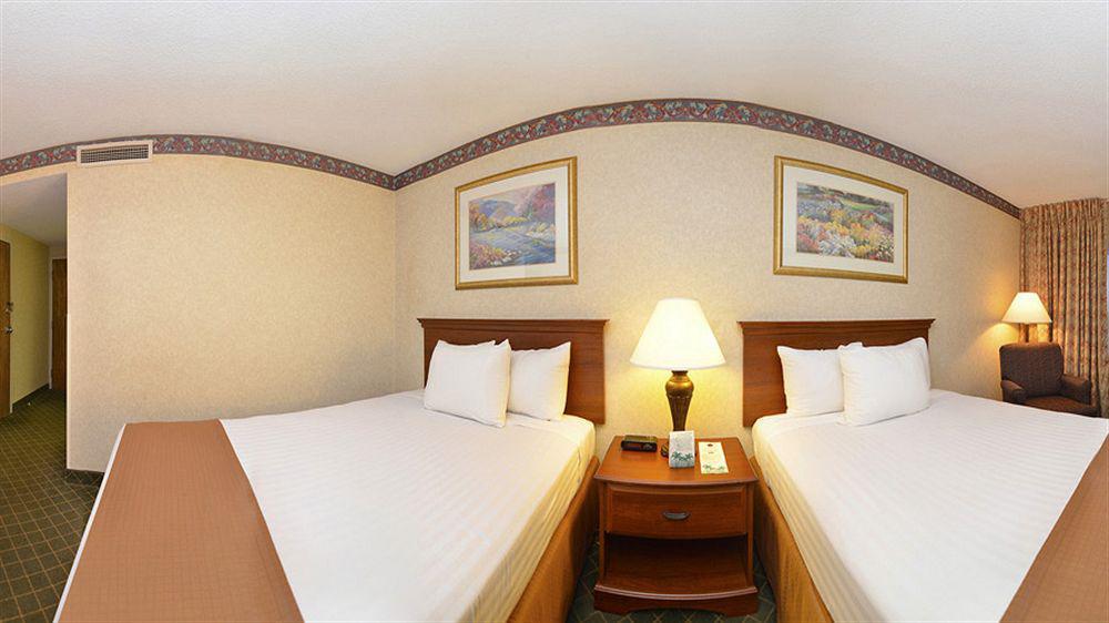 Best Western Gateway Adirondack Inn Ютика Экстерьер фото