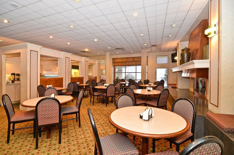 Best Western Gateway Adirondack Inn Ютика Ресторан фото